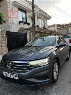 ڤۆڵکسواگن جێتا
